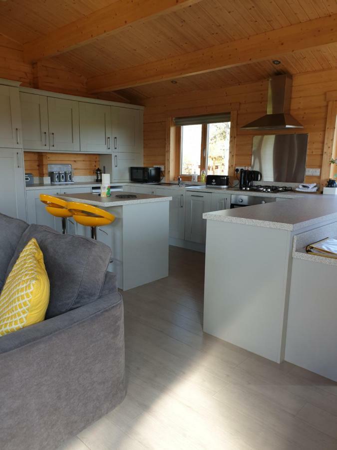 Ruth'S Retreat Country Retreat With Private Hot Tub Villa Шрусбъри Екстериор снимка