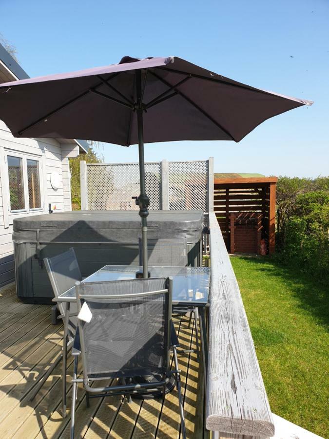 Ruth'S Retreat Country Retreat With Private Hot Tub Villa Шрусбъри Екстериор снимка